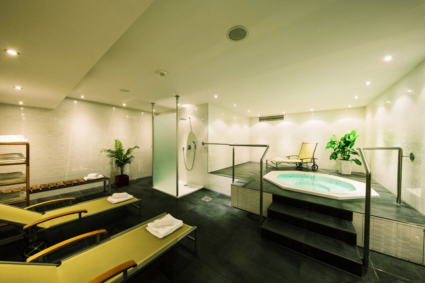 Abba-Berlin-hotel-Sports-and-Entertainment-19