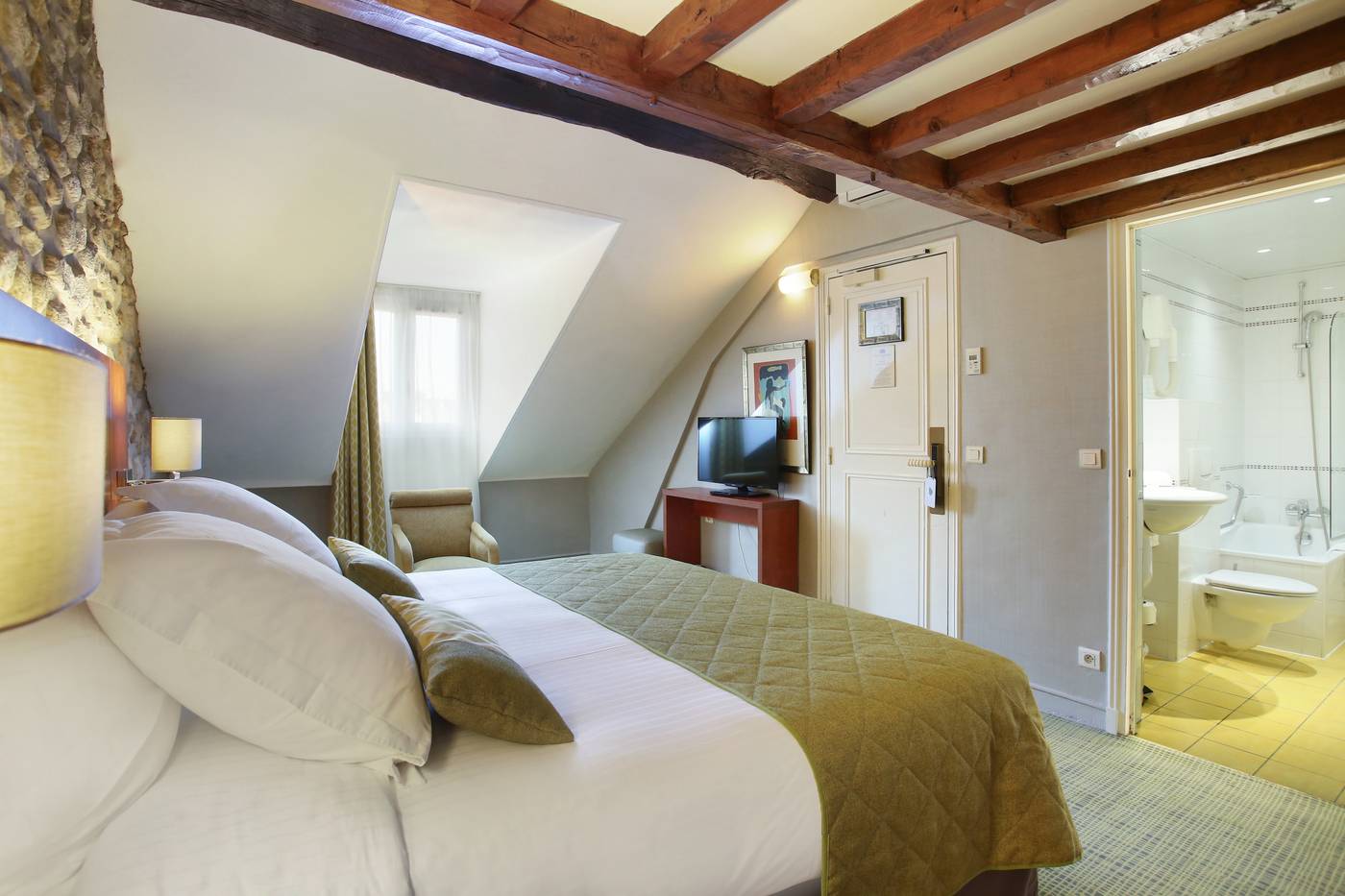 Lautrec-Opera-Room-16