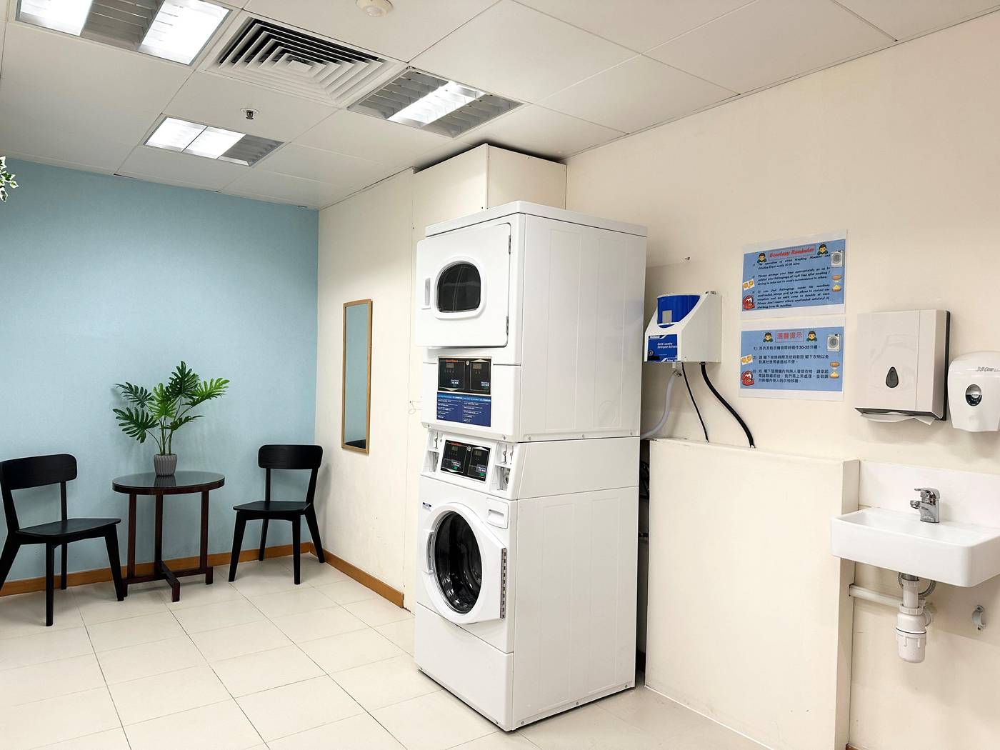 Holiday-Inn-Express-Causeway-Bay-Hong-Kong-General-view-10