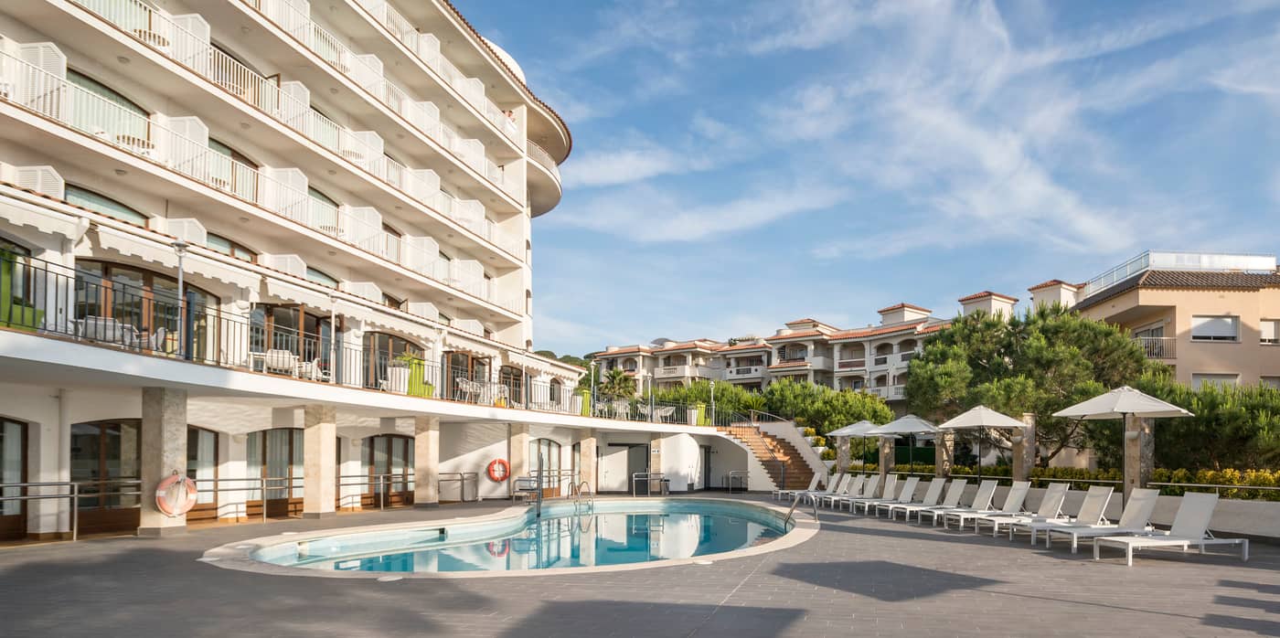 Ilunion-Caleta-Park-Sports-and-Entertainment-1