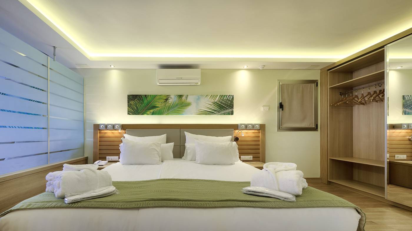 Costa-Canaria-Room-15