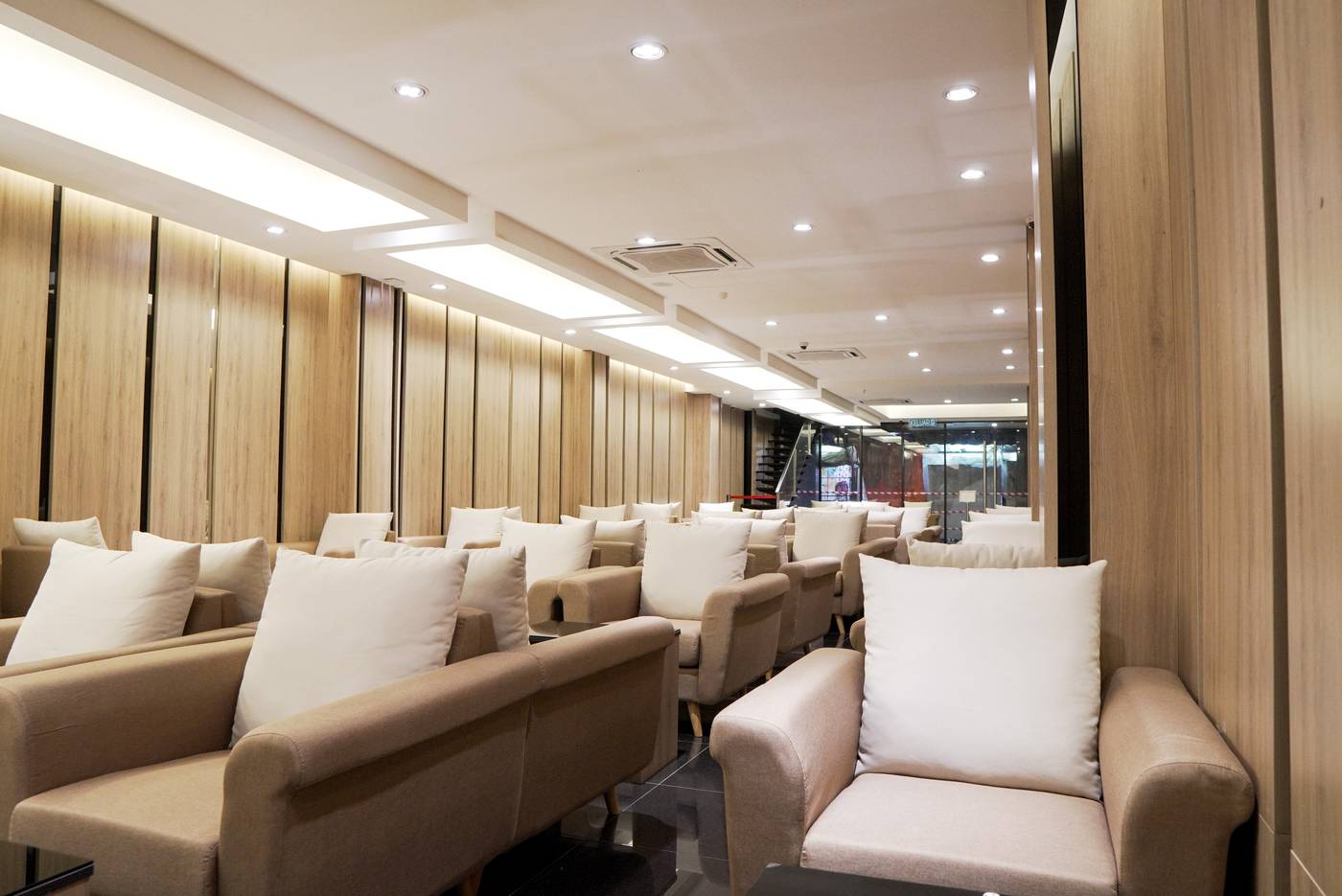 D Loft Hotel-Malaysia-Kuala Lumpur-Lobby-9