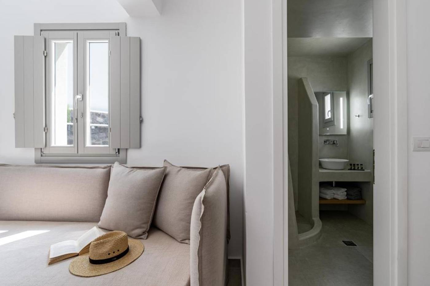 Alegria-By-Casa-Sigalas-Room-14