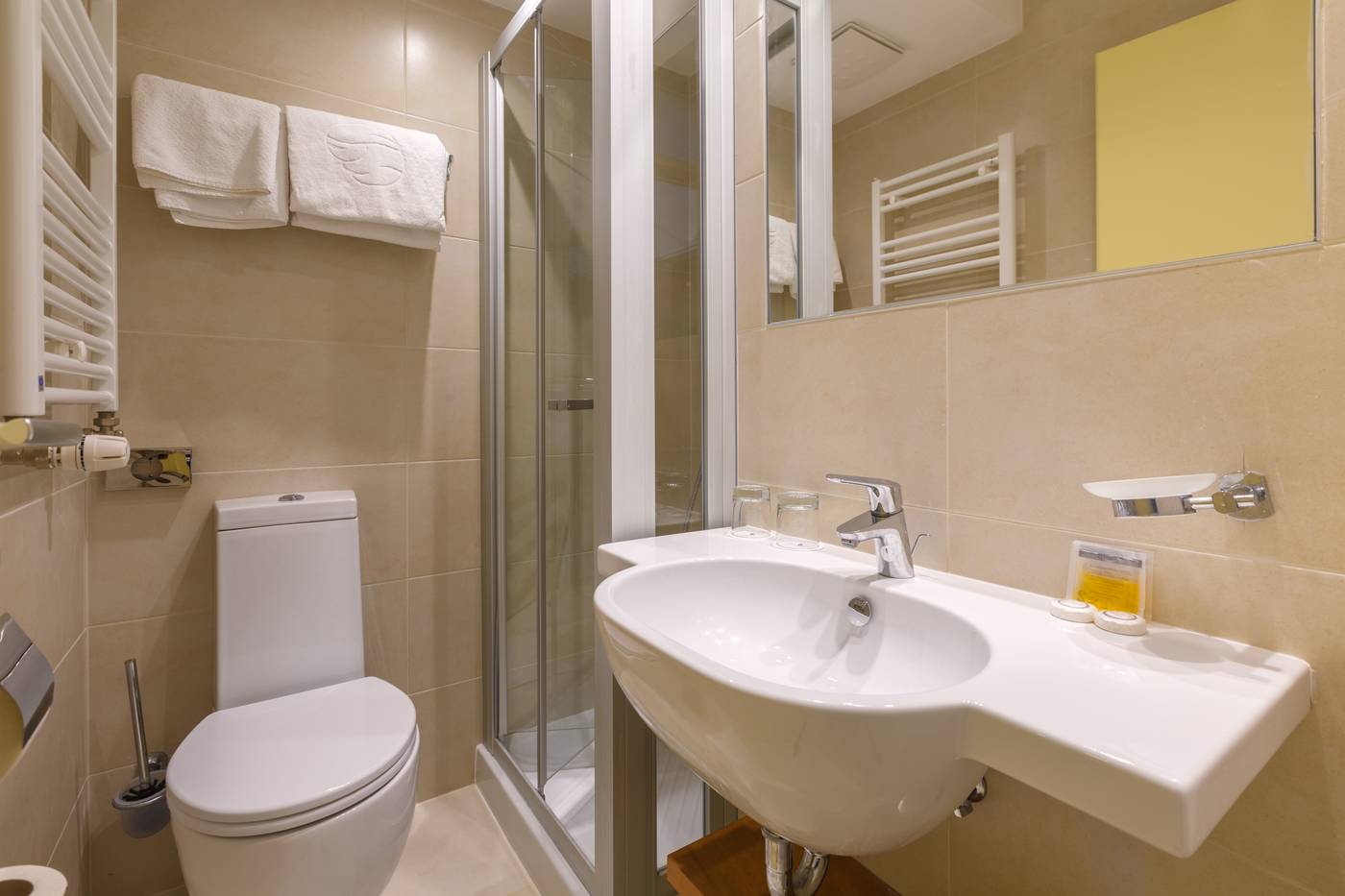 Hotel-Delfin-Room-24