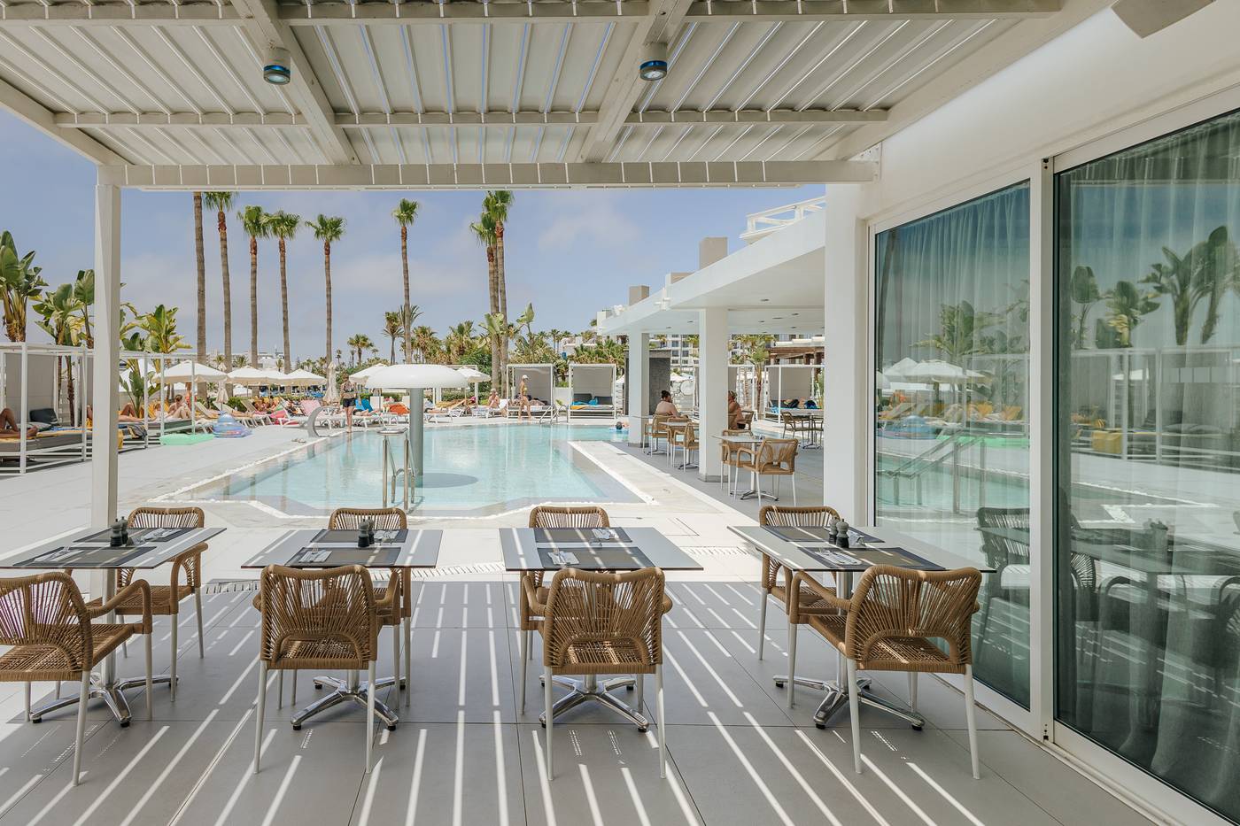 24.12.25 Tasia Maris Sands