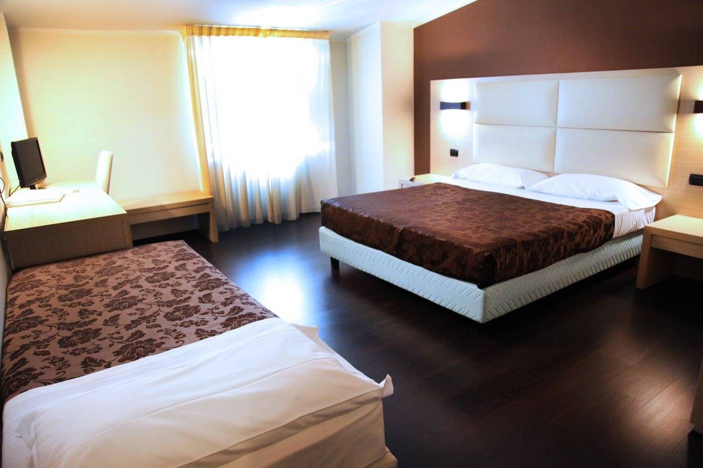 Hotel Sogni D'Oro Airport-Italy-LAMEZIA TERME-Room-9