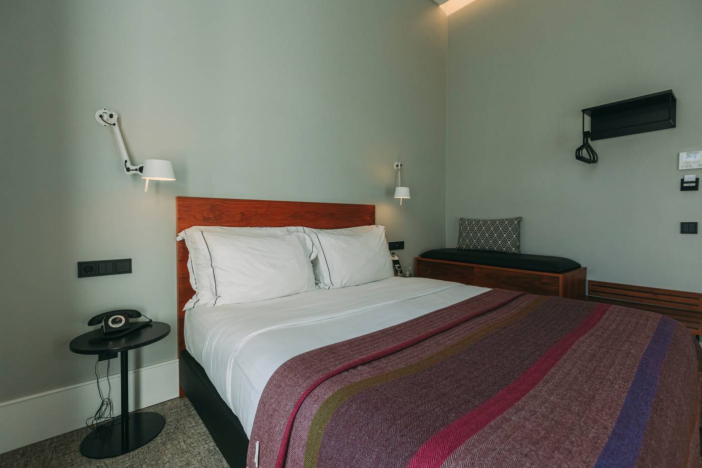 1908-Lisboa-Hotel-Room-10