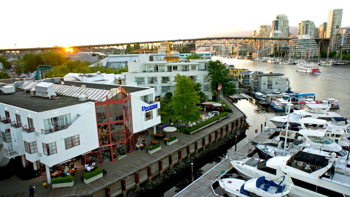 Granville-Island-Hotel-General-view-2
