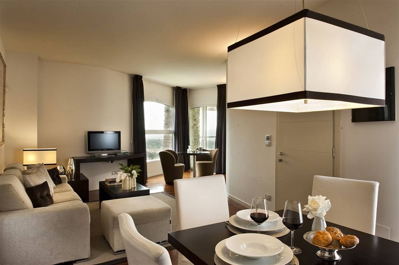 Eden-Rock-Resort-Room-5