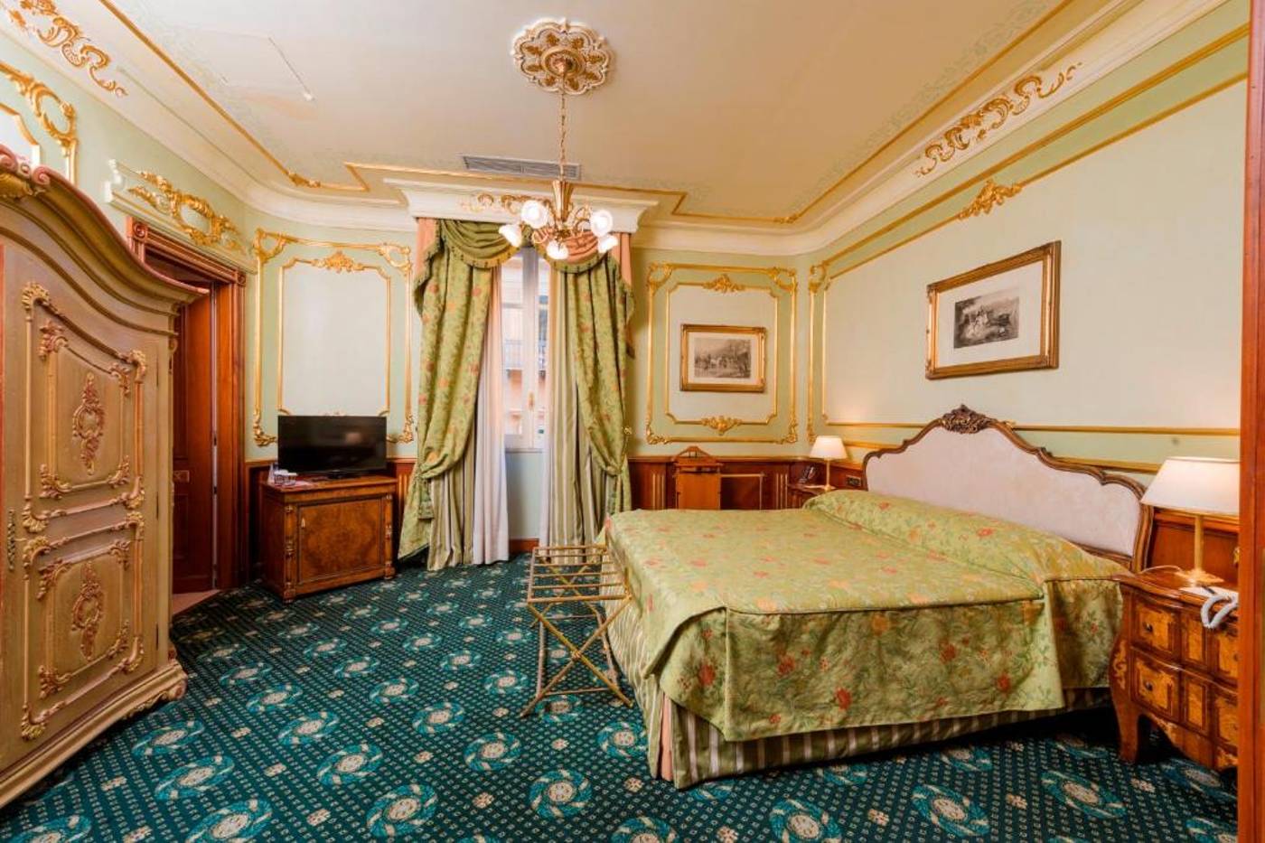 Grand-Hotel-Wagner-Room-12