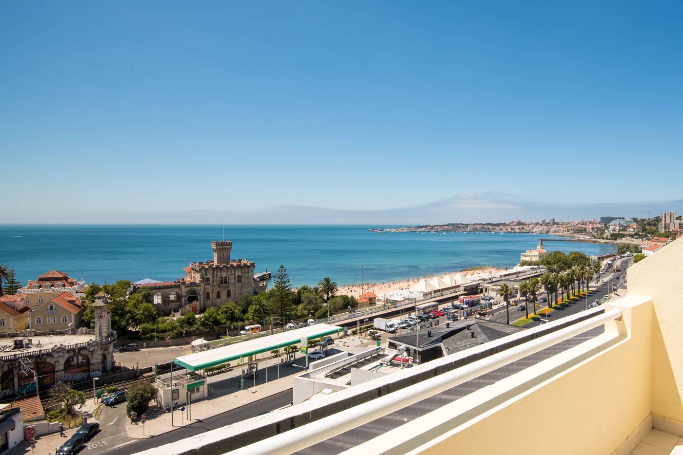 Vila-Gale-Estoril---Adults-Only-Room-41