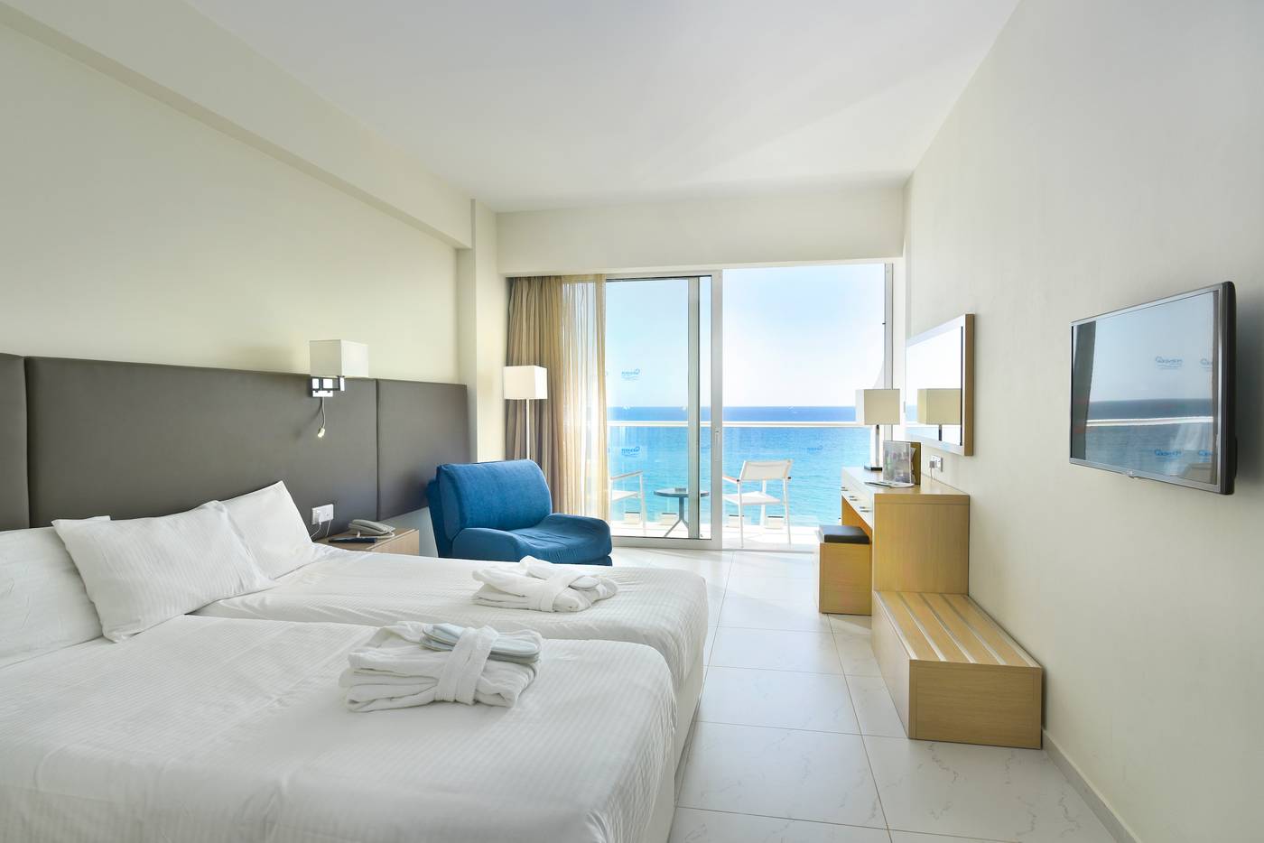 Hotel-Pernera-Beach-Room-26