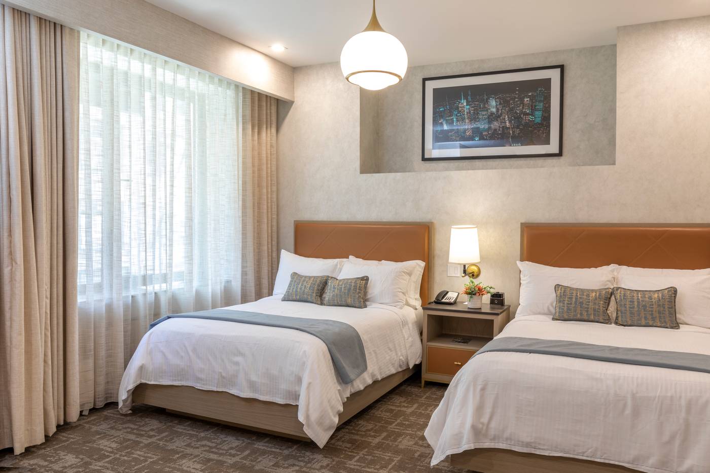 Broadway-Plaza-Hotel-Room-14