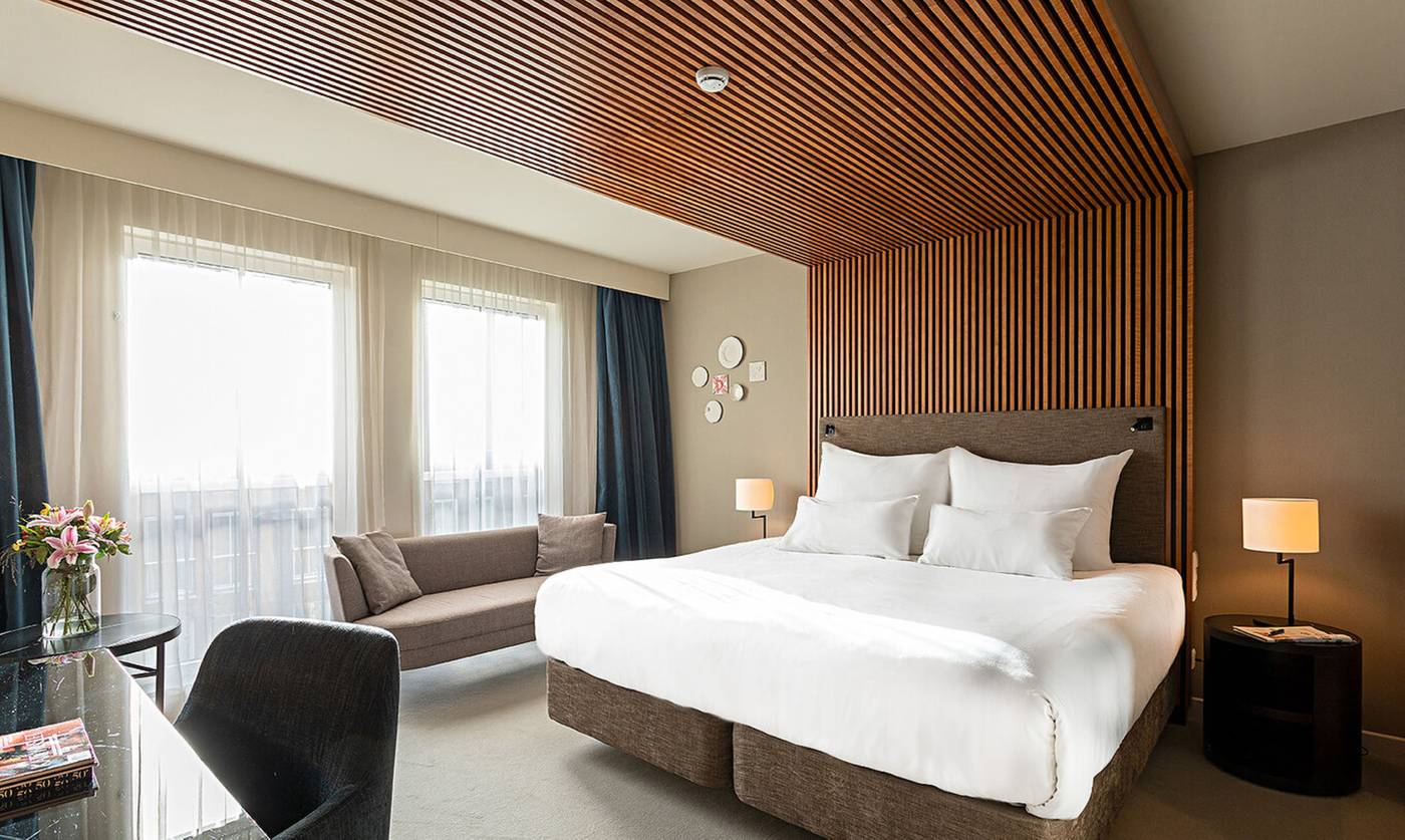 Pestana-Amsterdam-Riverside-Room-21