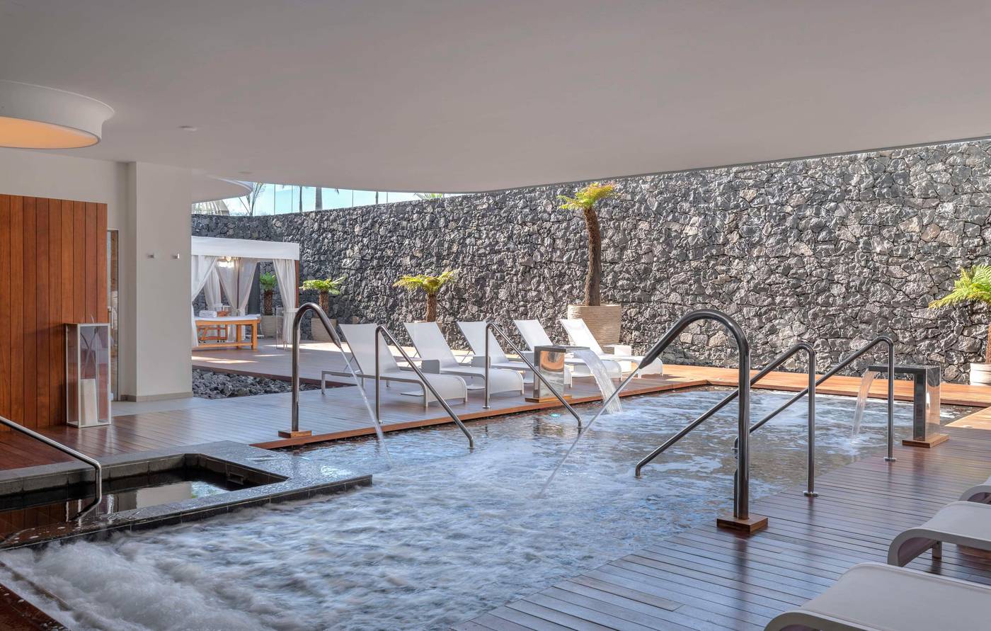 Royal-Hideaway-Corales-Suites--part-of-Barcel---Hotel-Group-Sports-and-Entertainment-62