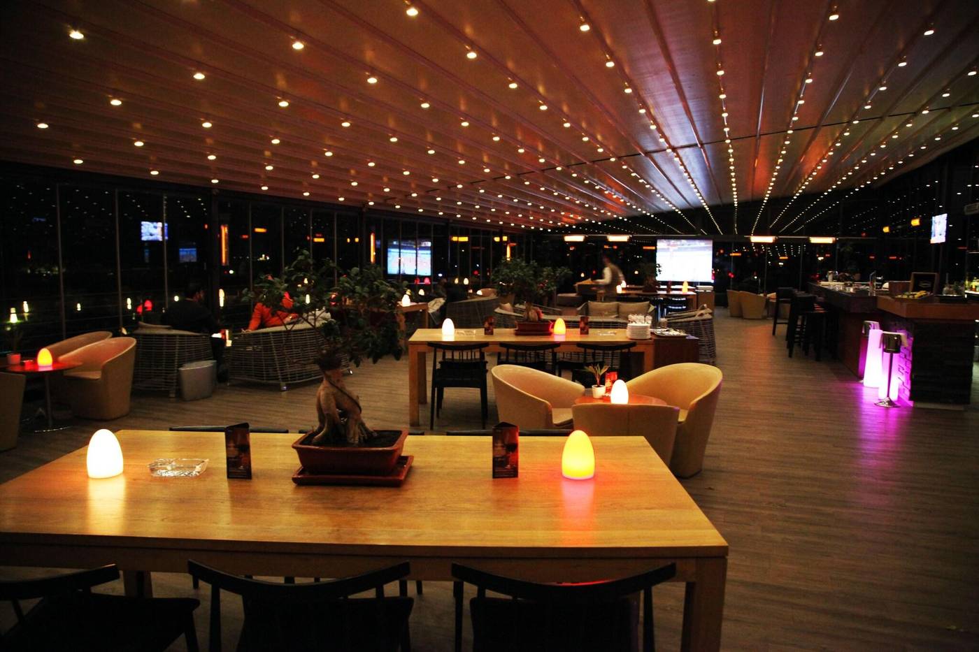 Sheraton-Hotel-Atakoy-Lobby-24