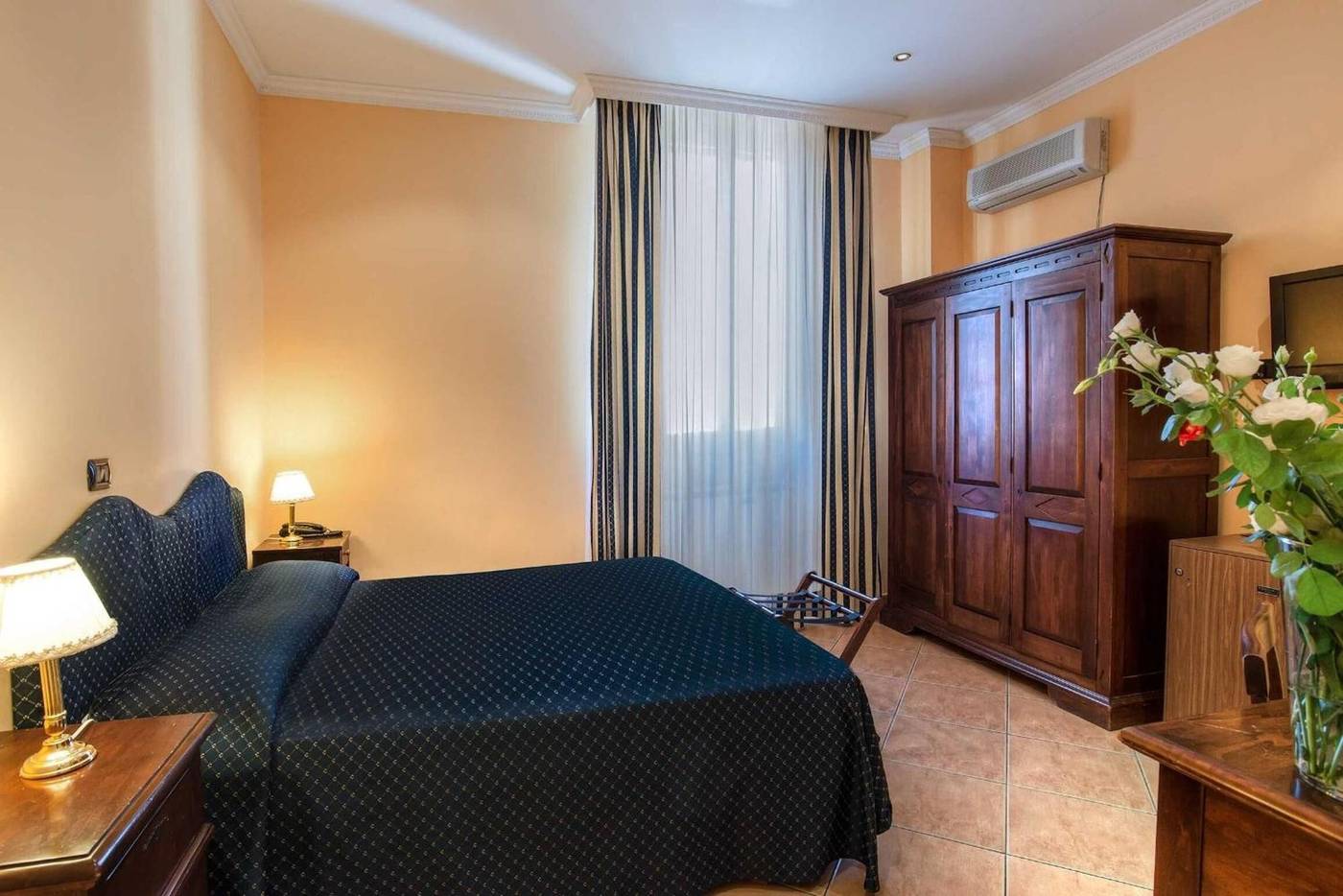 Hotel-Caracciolo-Room-27