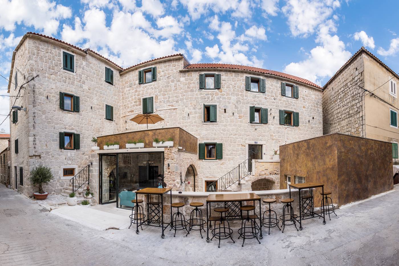 Heritage Palace Varos - Quaint & Elegant Hotels-Croatia-SPLIT-General view-2