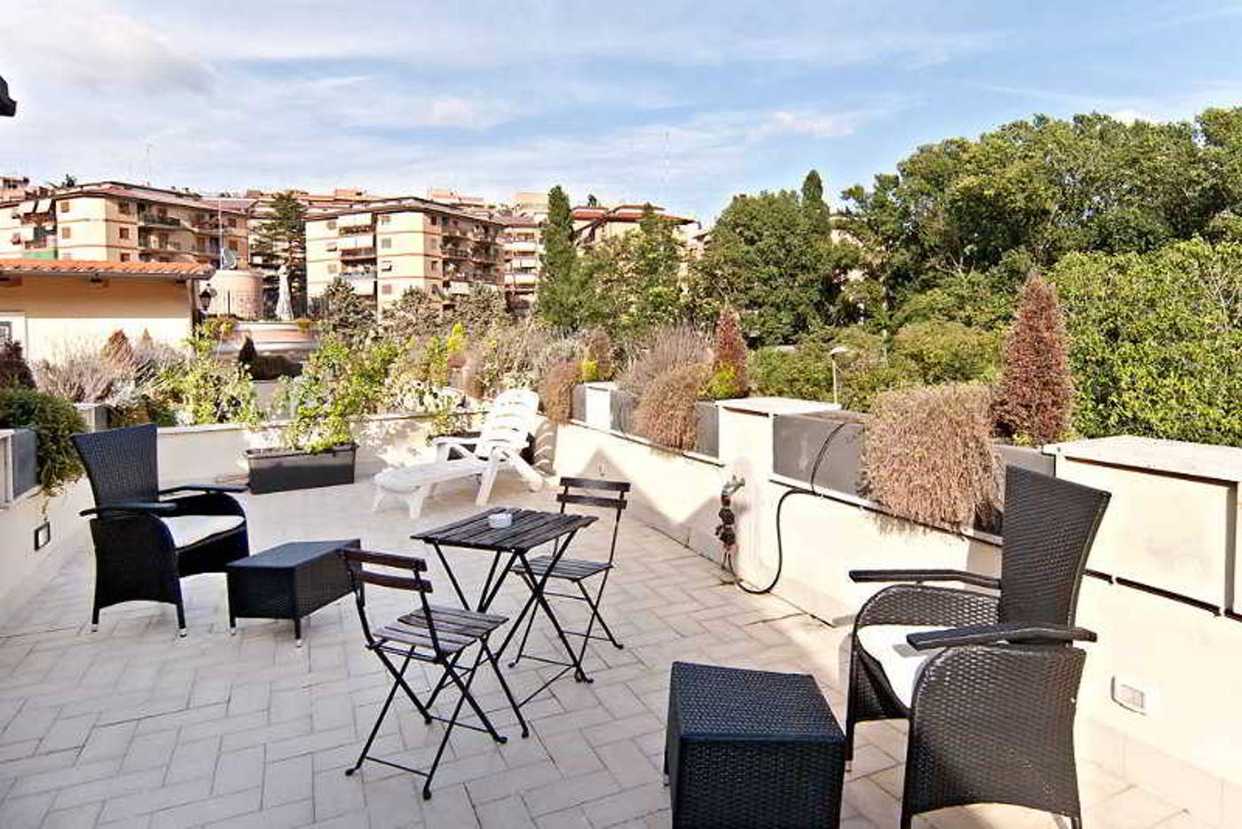 Aurelia-Vatican-Apartments-Terrace-56