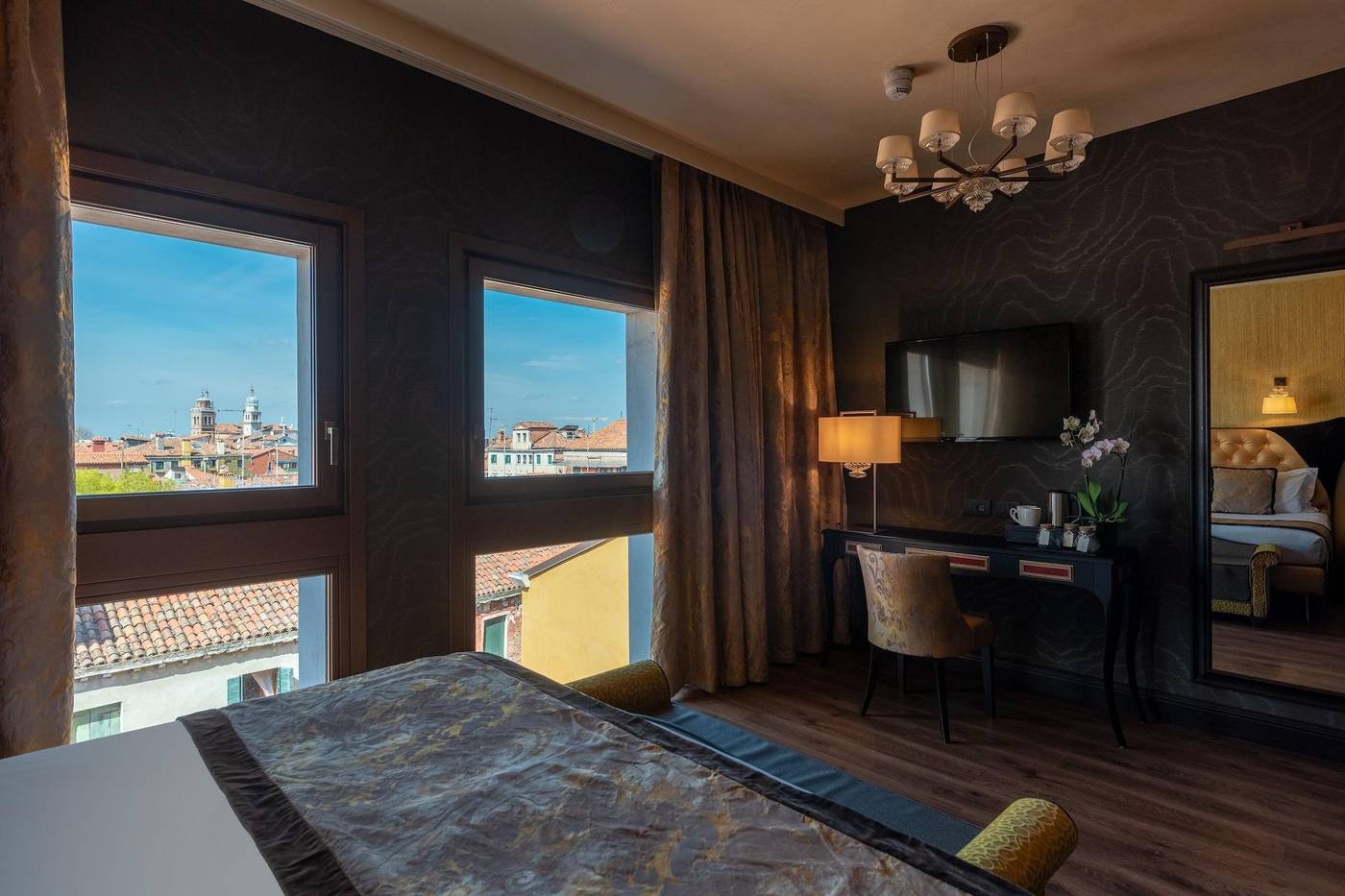 Palazzo-Veneziano-Room-70