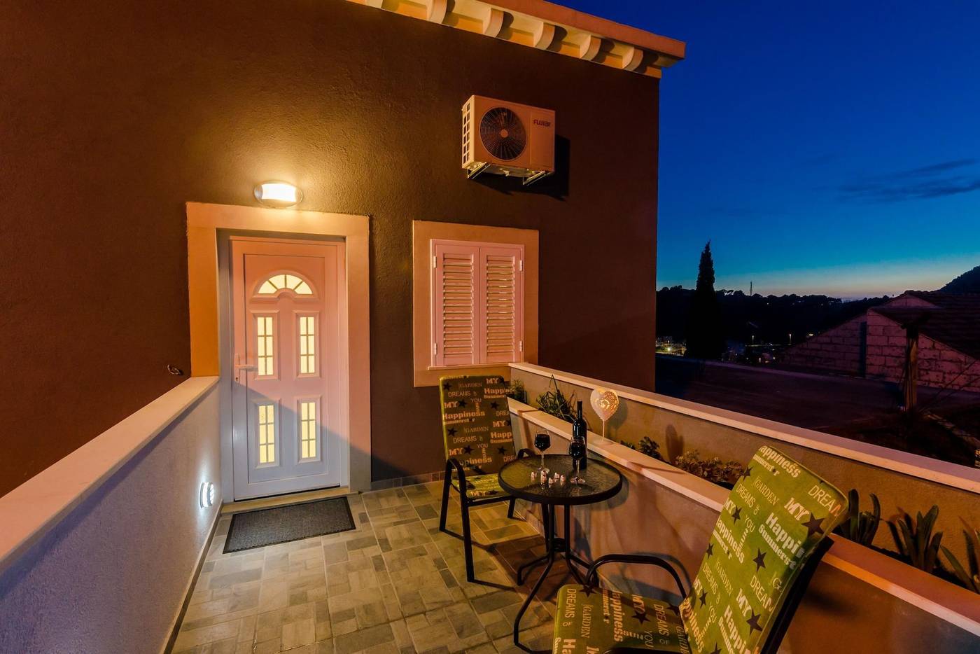 Guest-House-Nikolina-General-view-5