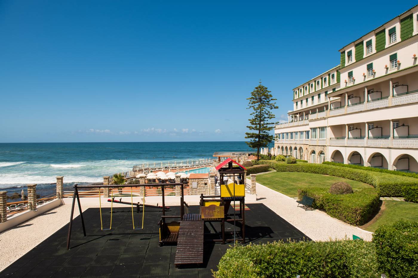 Vila-Gale-Ericeira-General-view-2