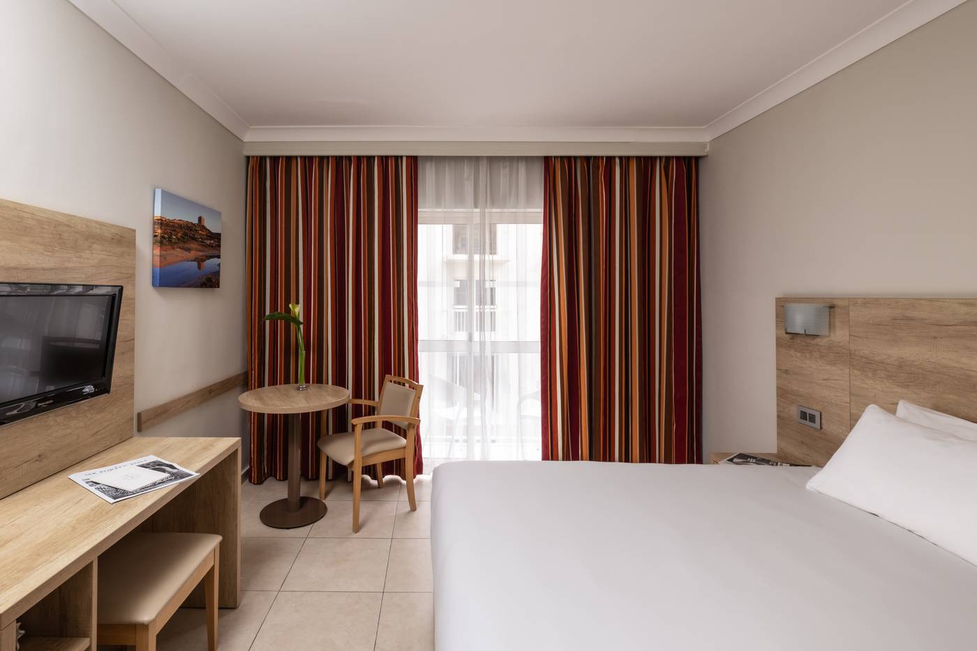 Qawra-Palace-Resort---Spa-Room-13