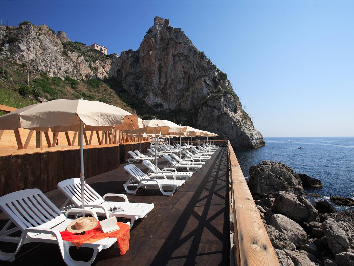 Hotel-Capo-dei-Greci-Terrace-44