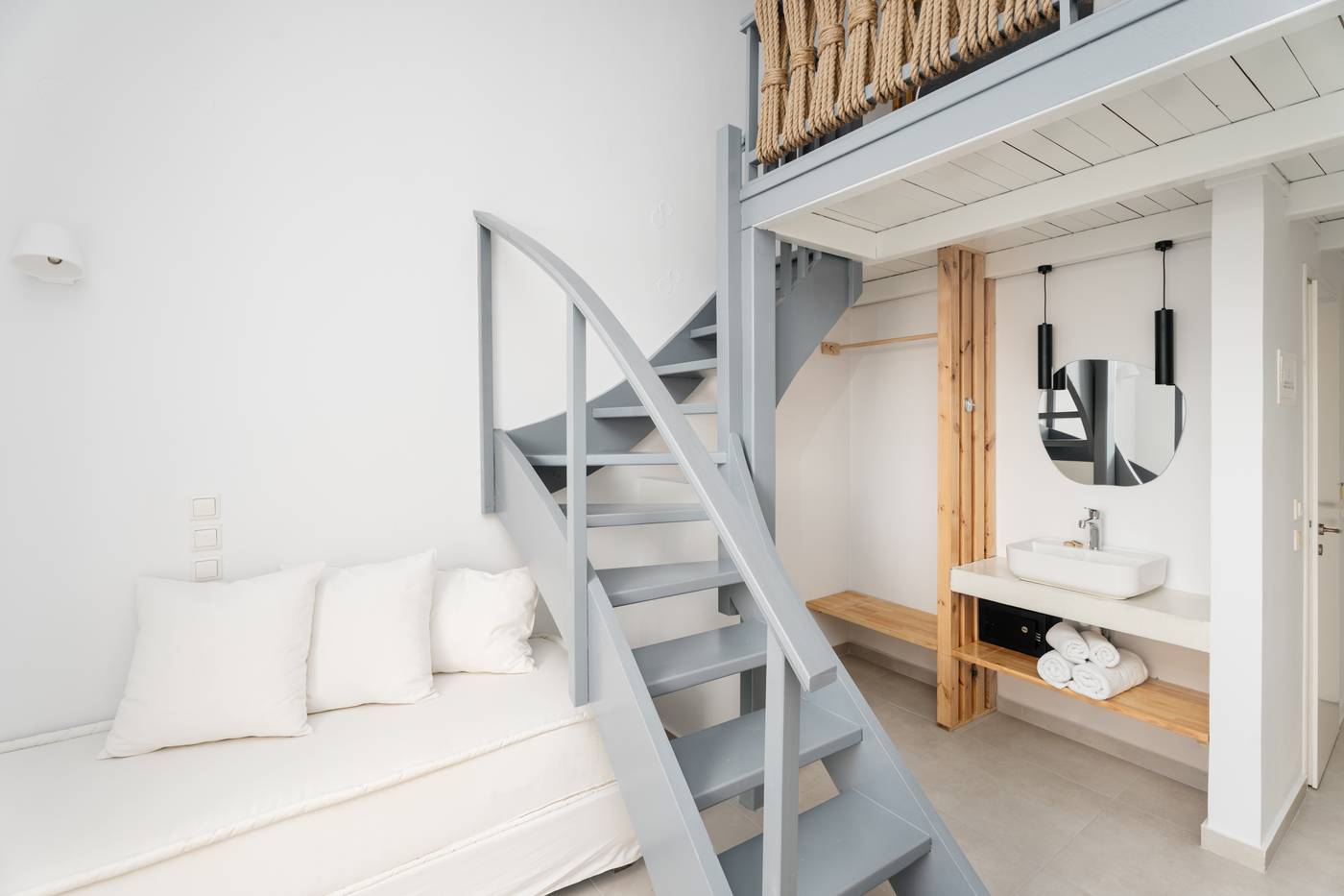 Petradi-Beach-Lounge-hotel-Room-20