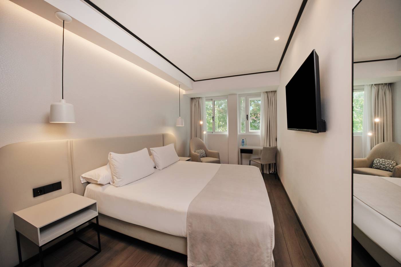 Rafaelhoteles-Ventas-Room-12