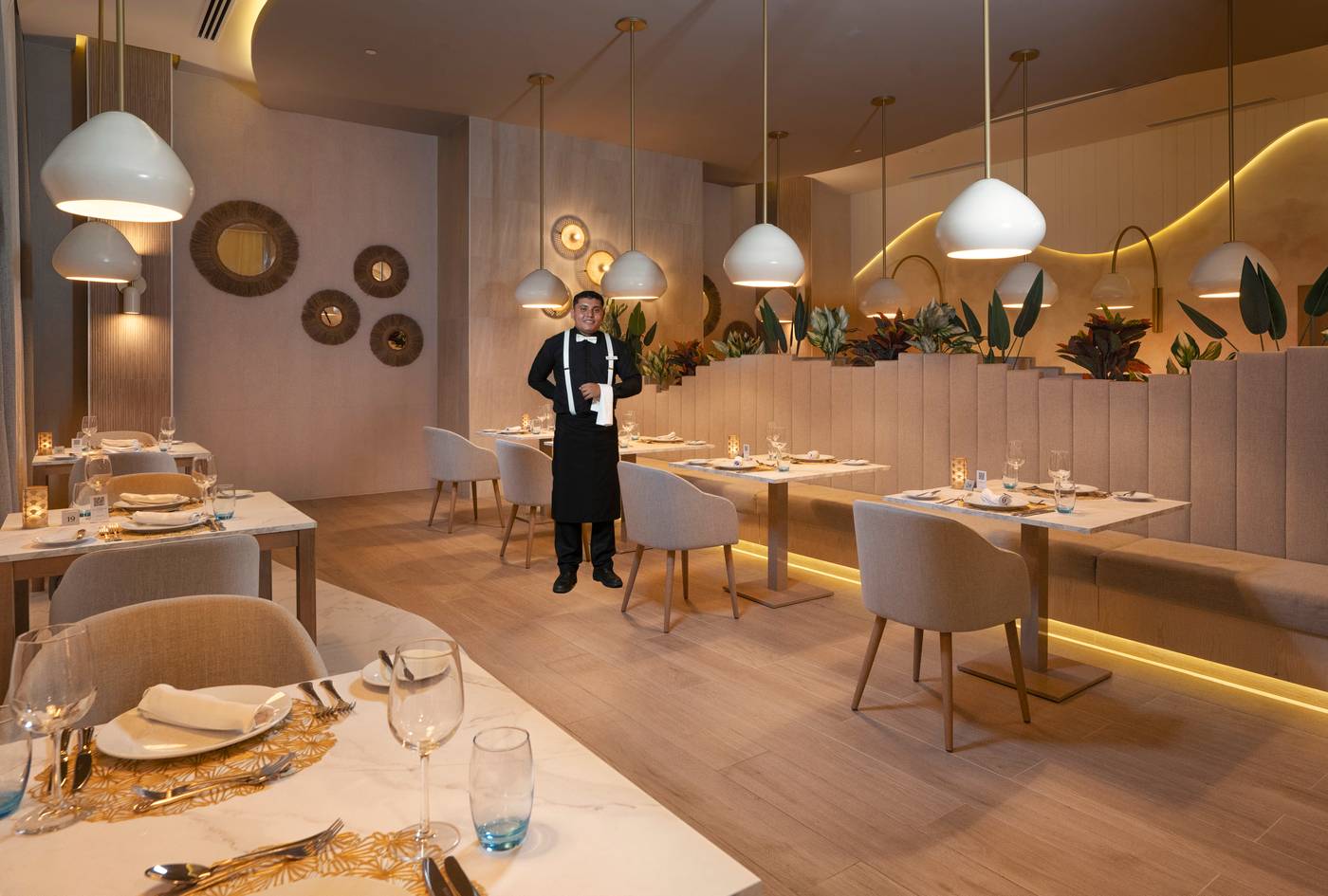 Riu-Caribe-All-Inclusive-Restaurant-42