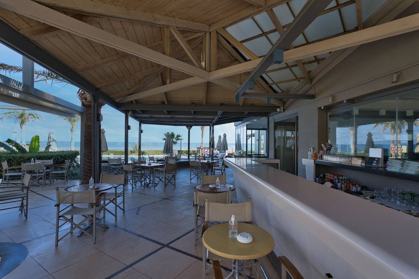 Sentido-Pearl-Beach-Bar-15