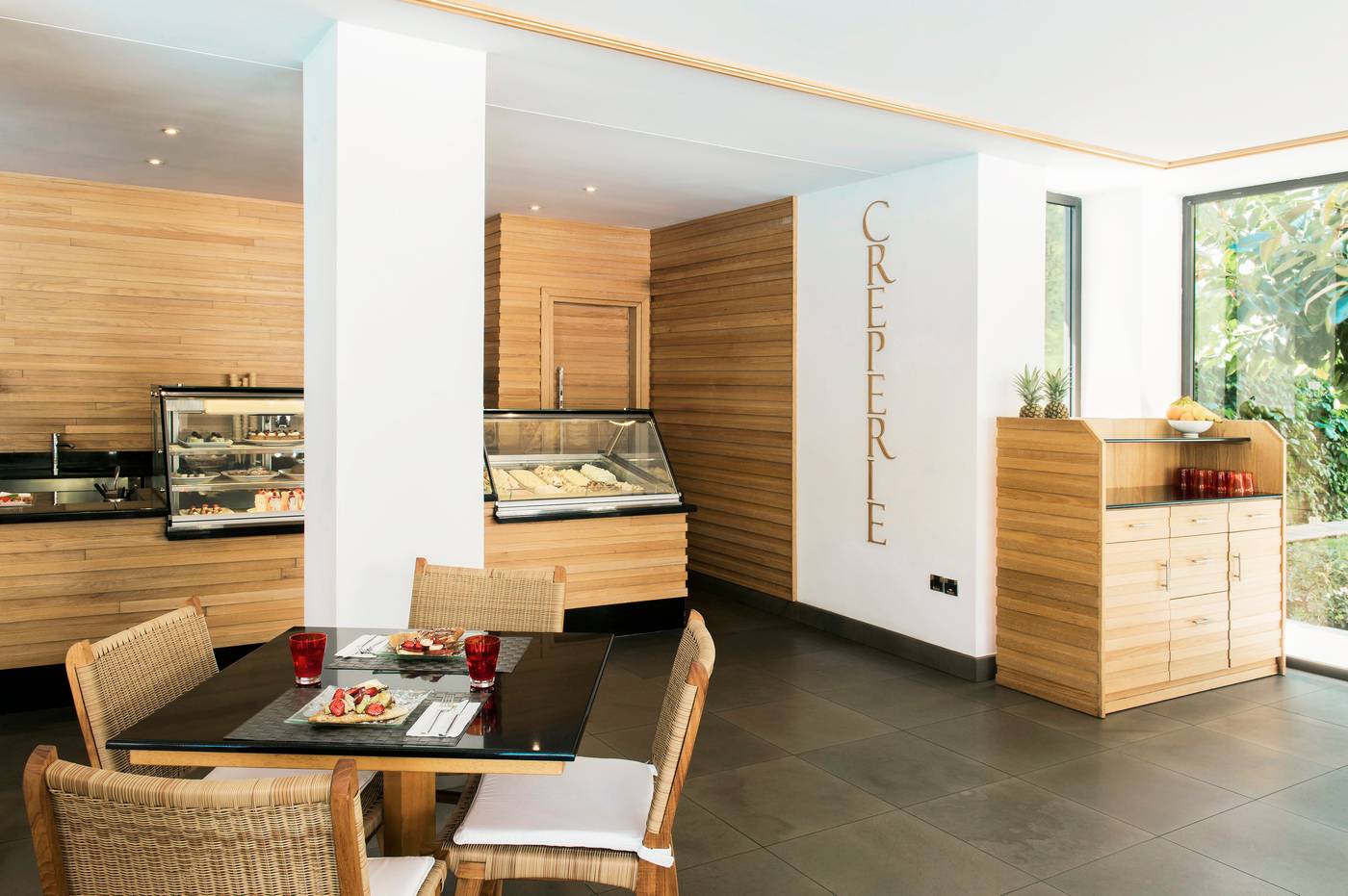 Mitsis Grand Hotel Beach Hotel