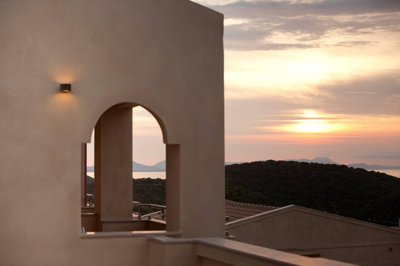 Sivota-Diamond-Room-91