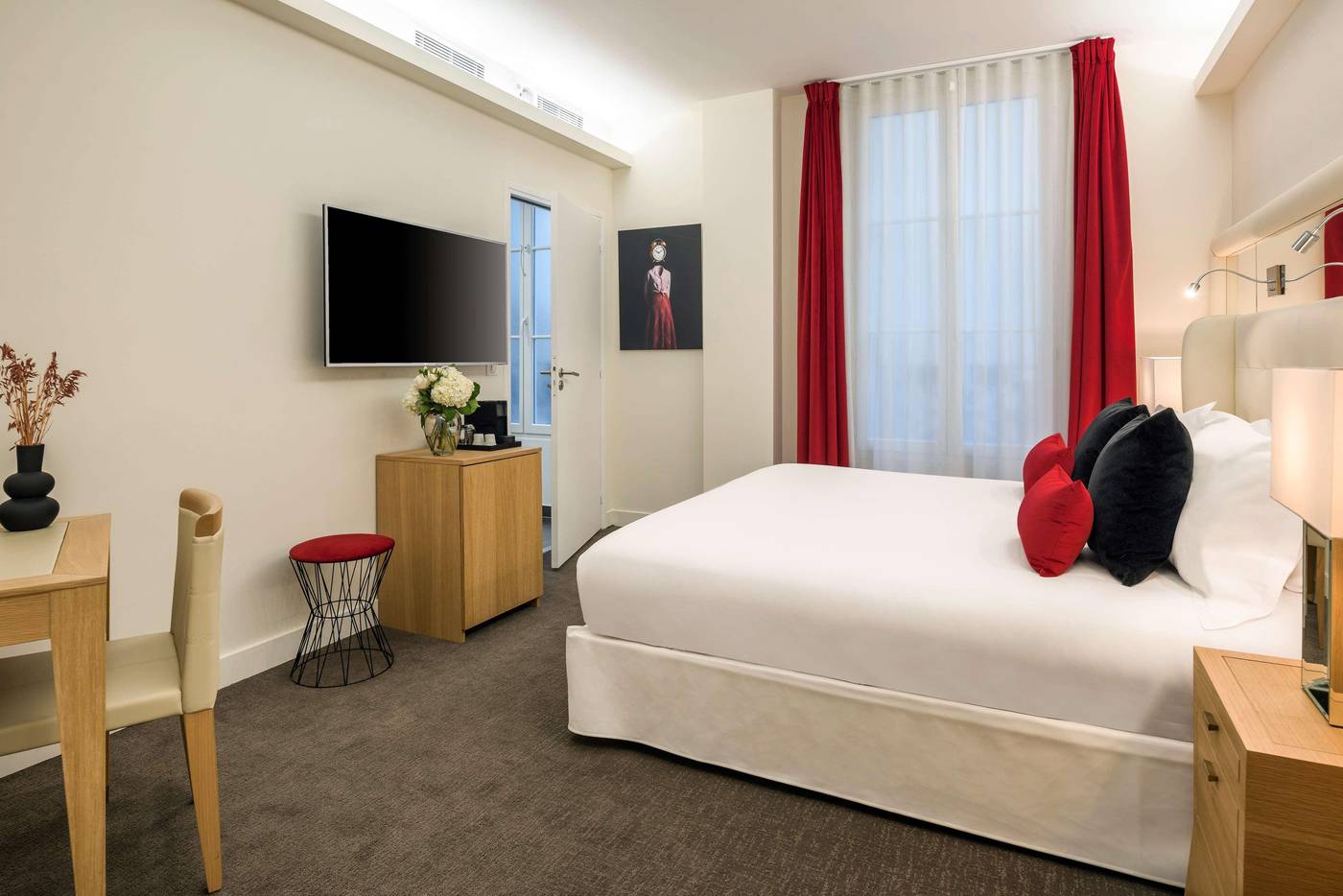 Hotel-Camille-Paris-Gare-De-Lyon-Tapestry-Collection-By-Hilton-Room-27