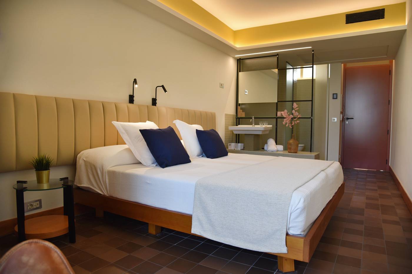 SunClub CalaVinya - Adults Recommended