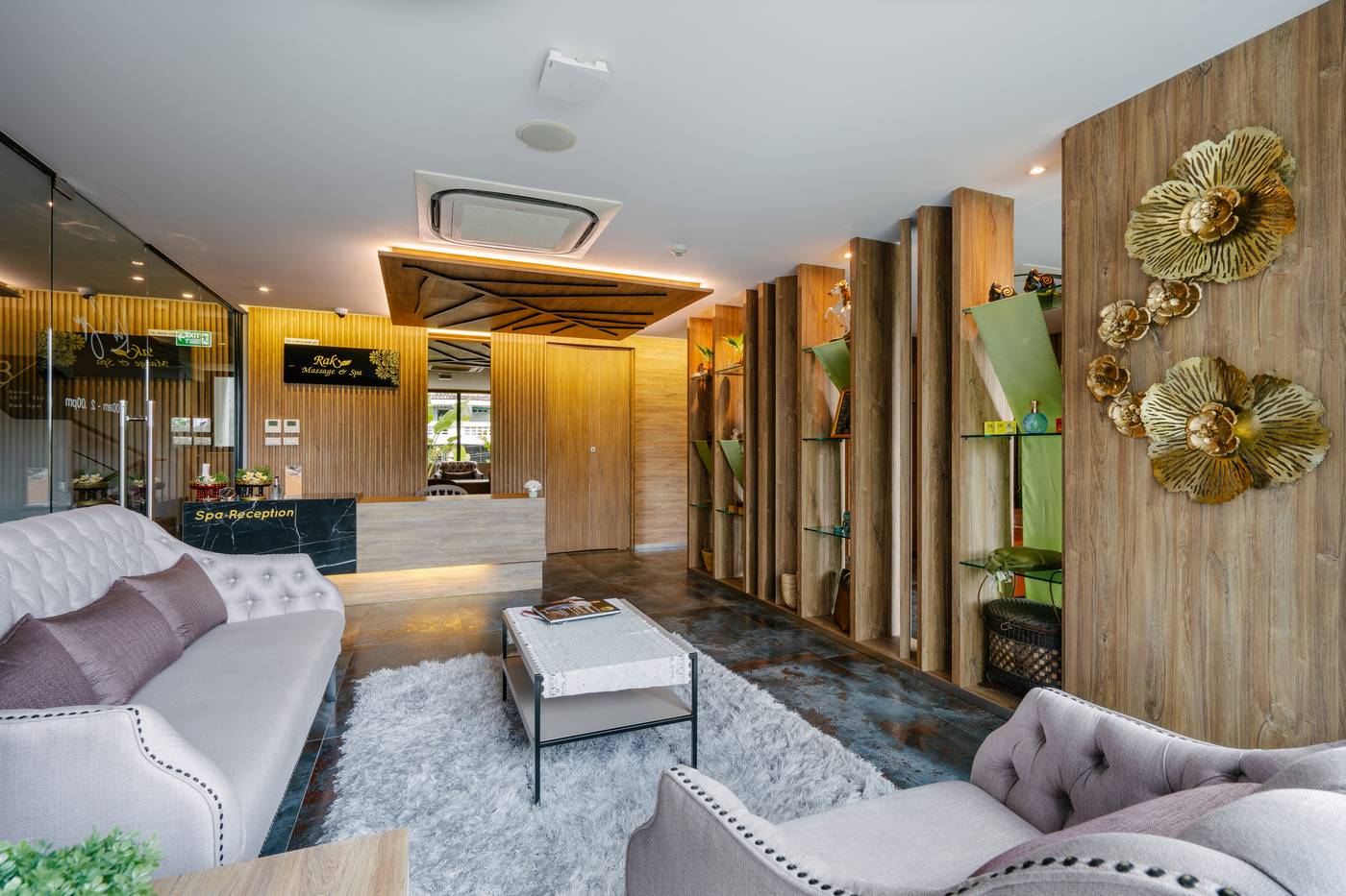 Rak-Elegant-Hotel-Patong-Sports-and-Entertainment-38