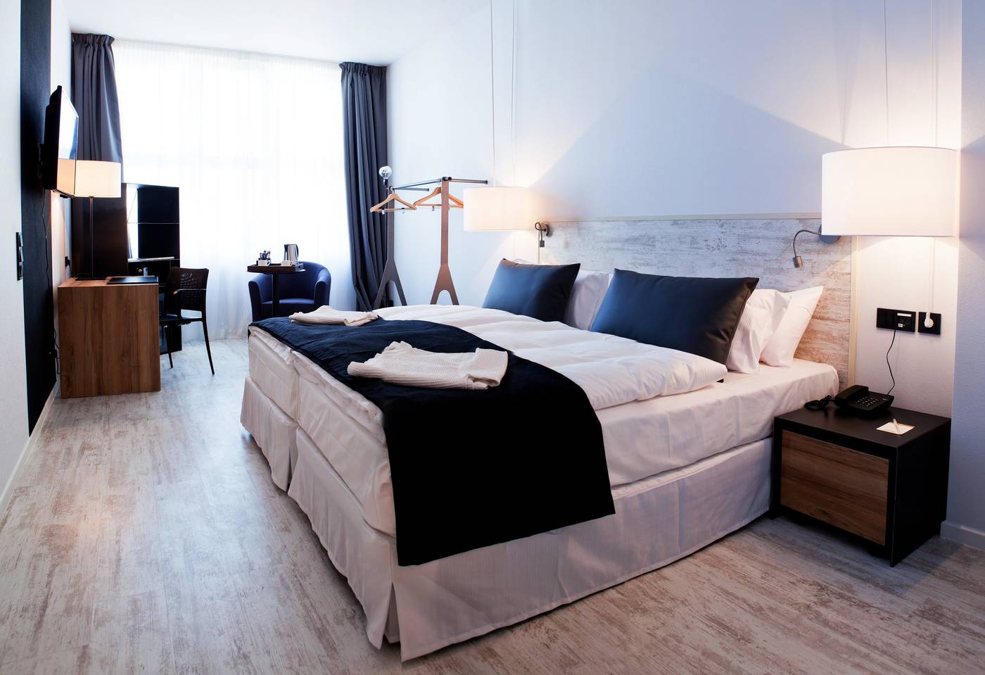 Catalonia-Berlin-Mitte-Room-9
