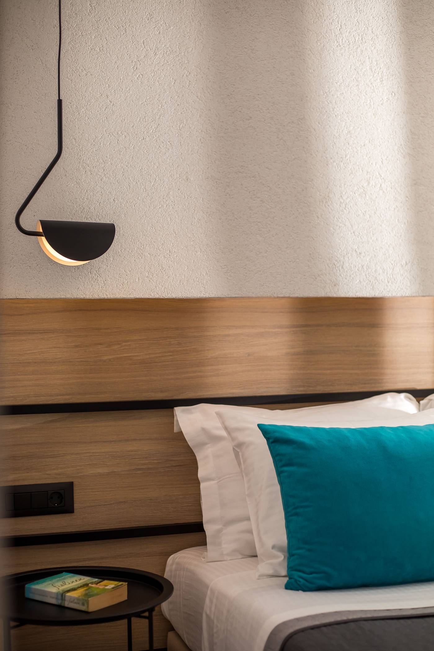 Zoes-Hotel-Room-45