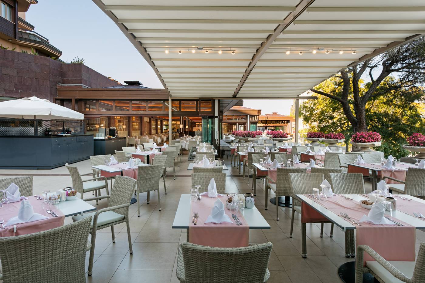 Xanadu-Resort-Restaurant-17