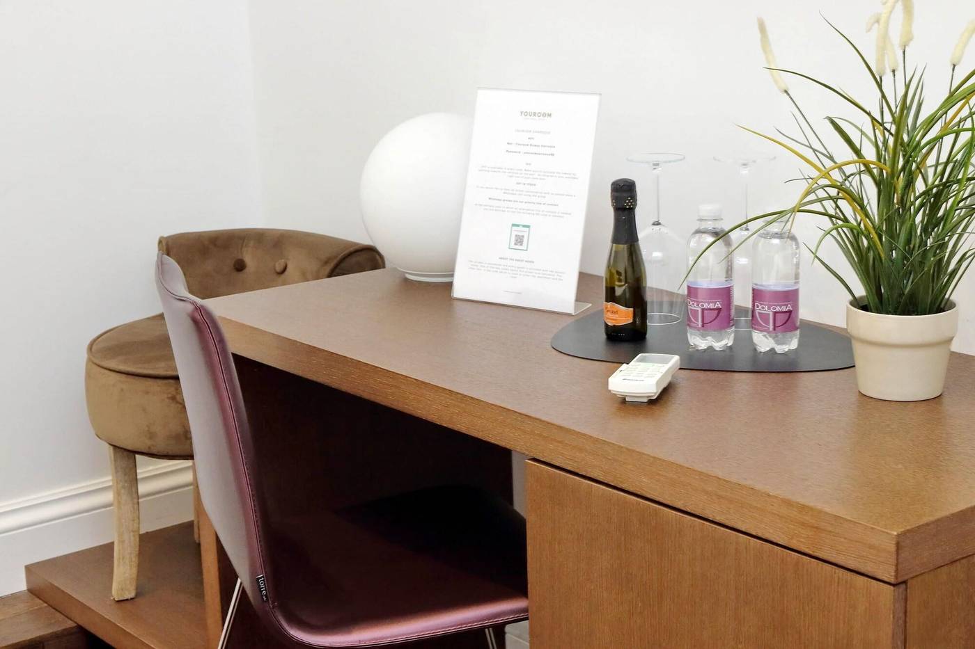 Youroom-Carrozze-Room-10