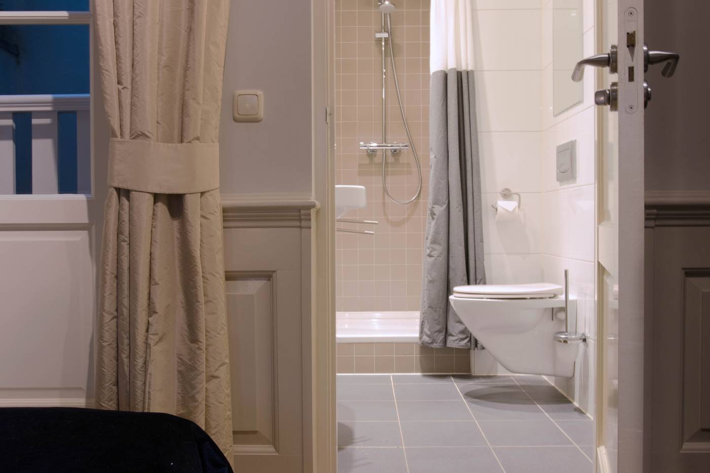 Amsterdam Canal Suites-Netherlands-Amsterdam-Room-7