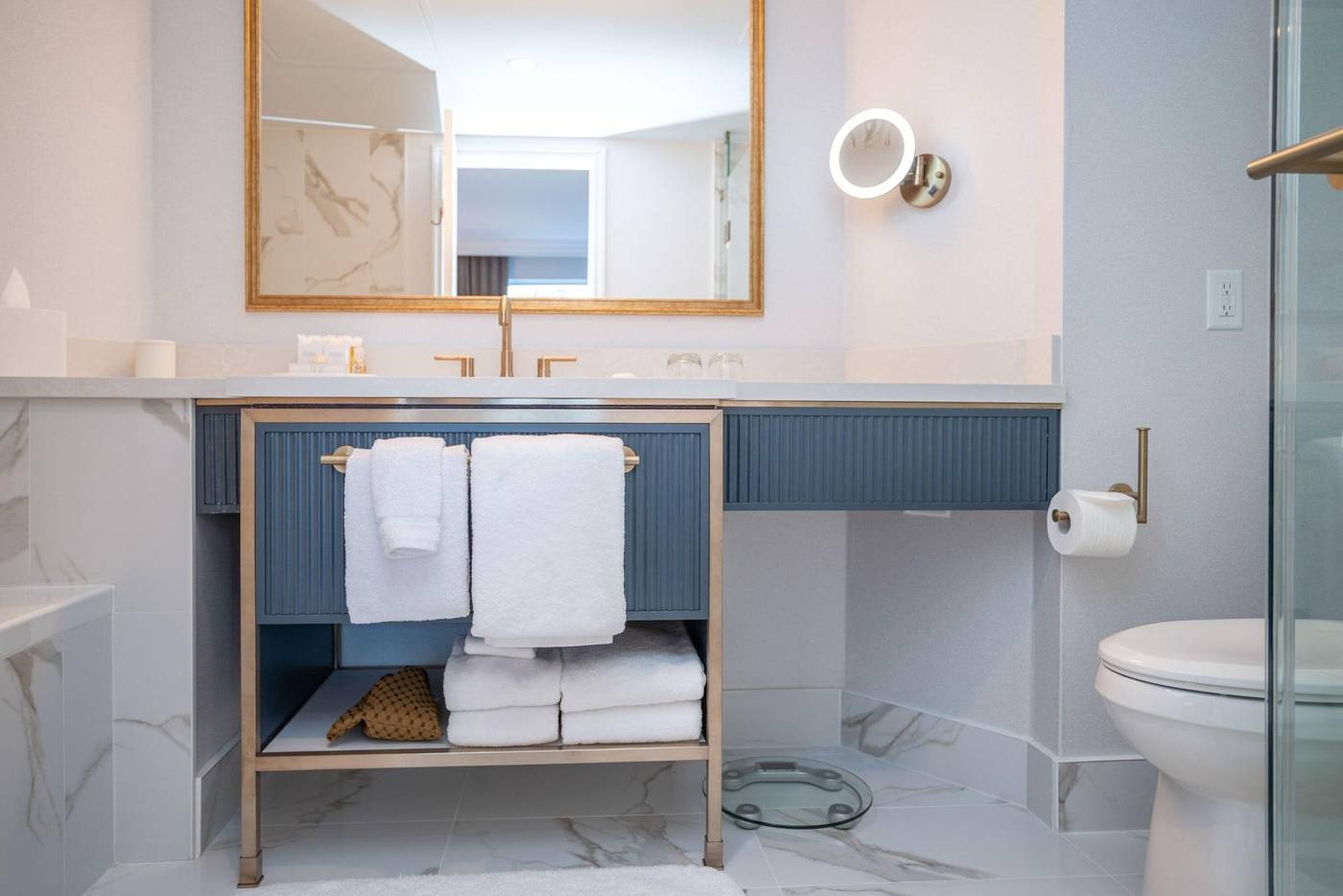 The-Sutton-Place-Room-33