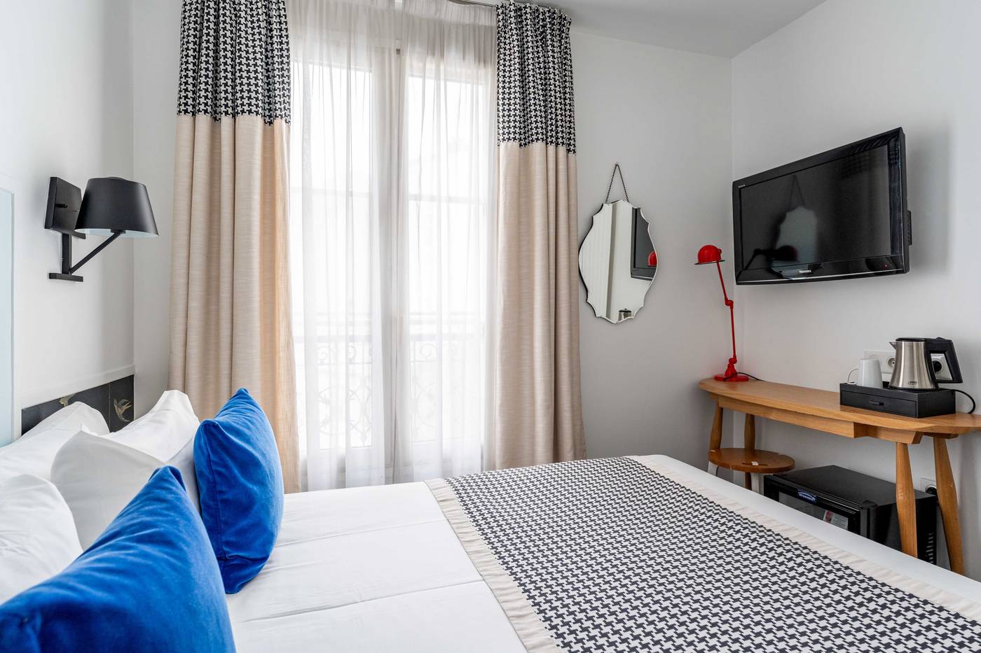 George-Astotel-Room-4