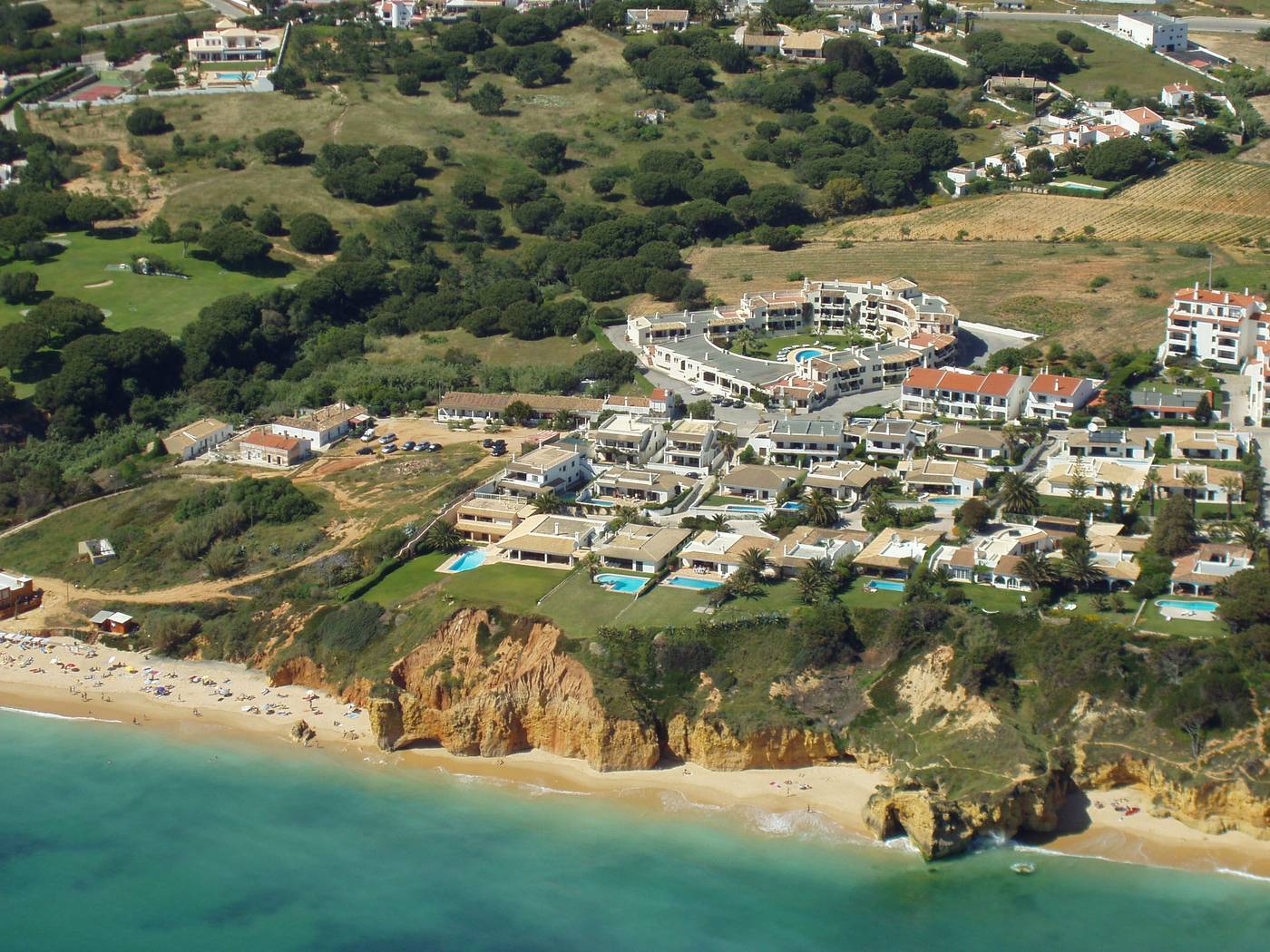 Clube-Maria-Luisa-Beach-10