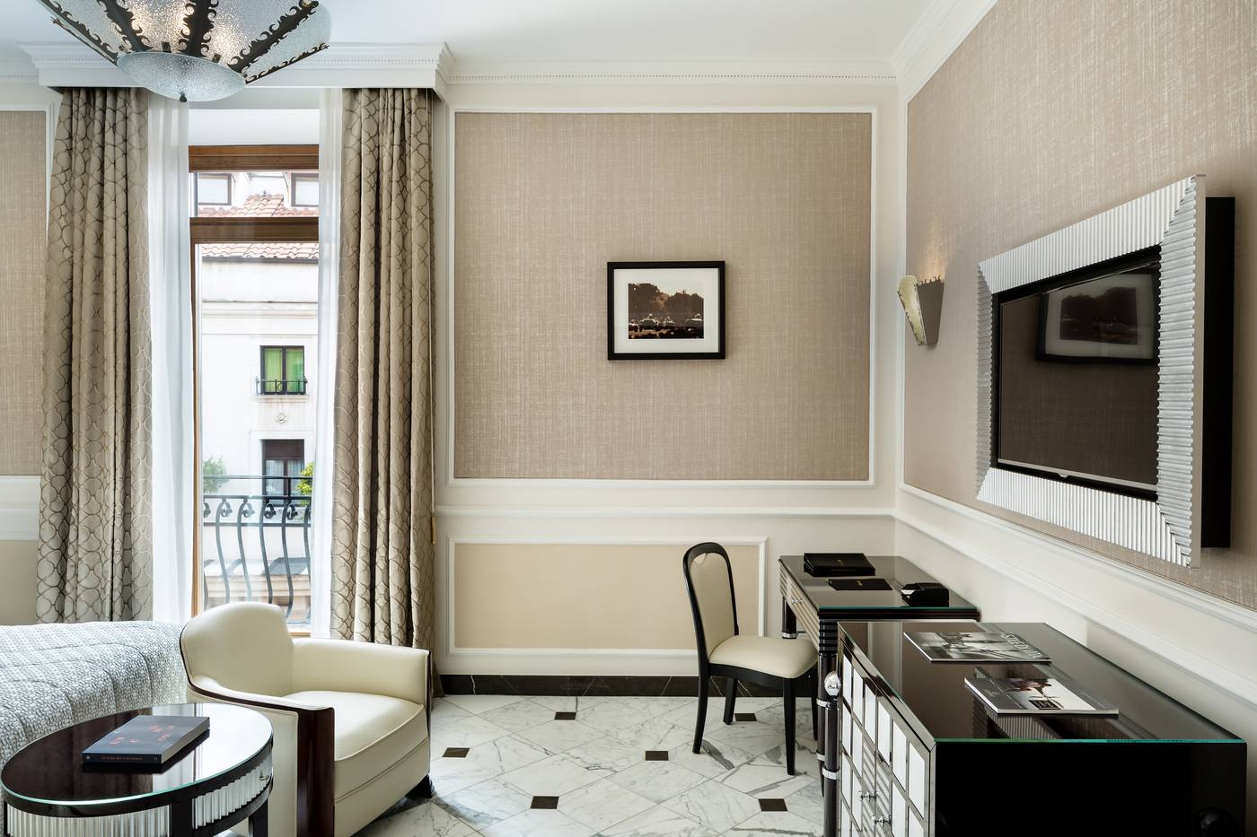 Baglioni-Hotel-Regina-Room-30