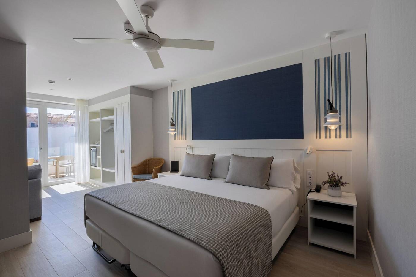 Catalonia-Mirador-des-Port-Room-31