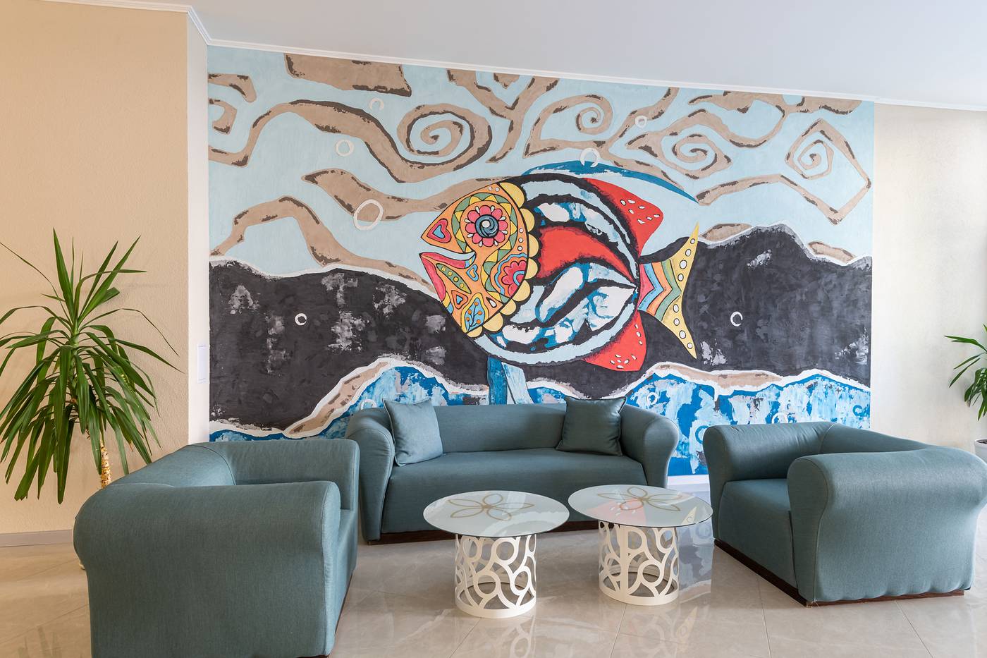 Neptun-Beach-Lobby-50