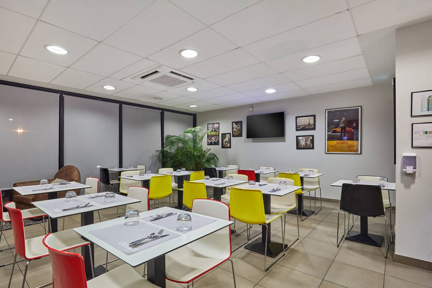 Residence-Odalys-Paris-Rueil-Restaurant-14