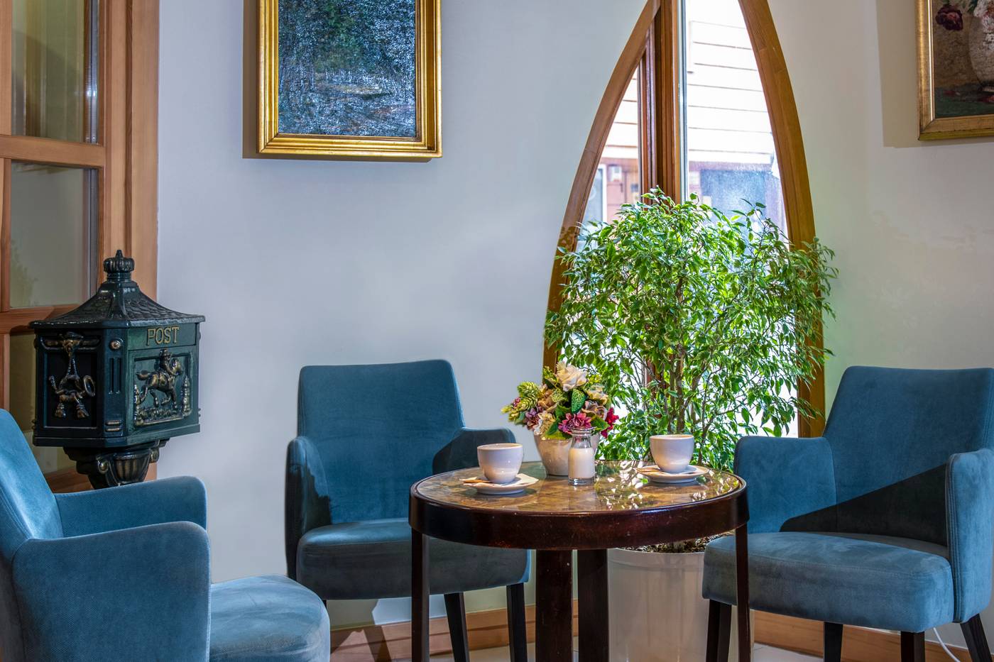 Corvin Hotel Budapest - Corvin wing-Hungary-BUDAPEST-Lobby-8